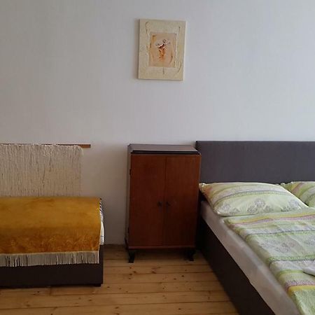 Apartmany Racianska Bratislava Ngoại thất bức ảnh
