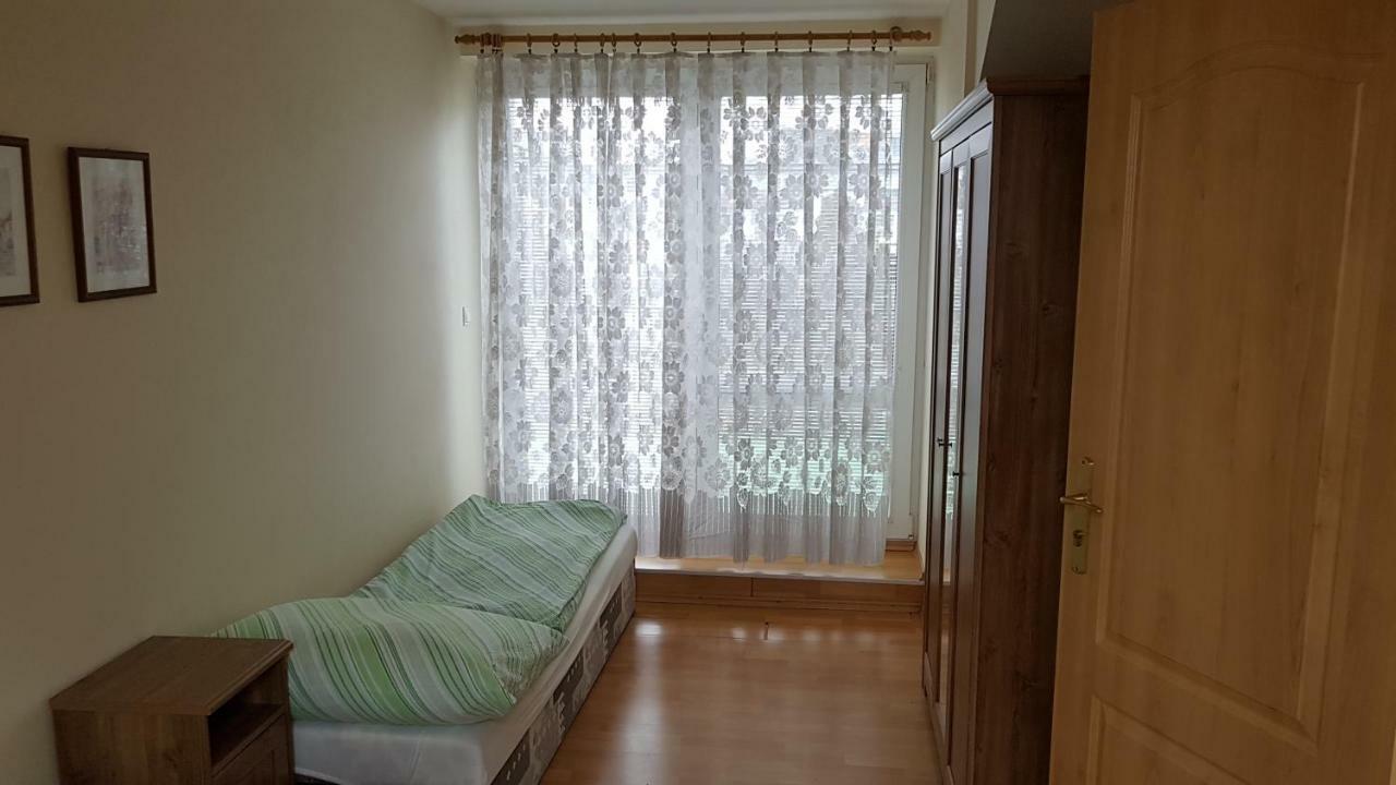 Apartmany Racianska Bratislava Ngoại thất bức ảnh