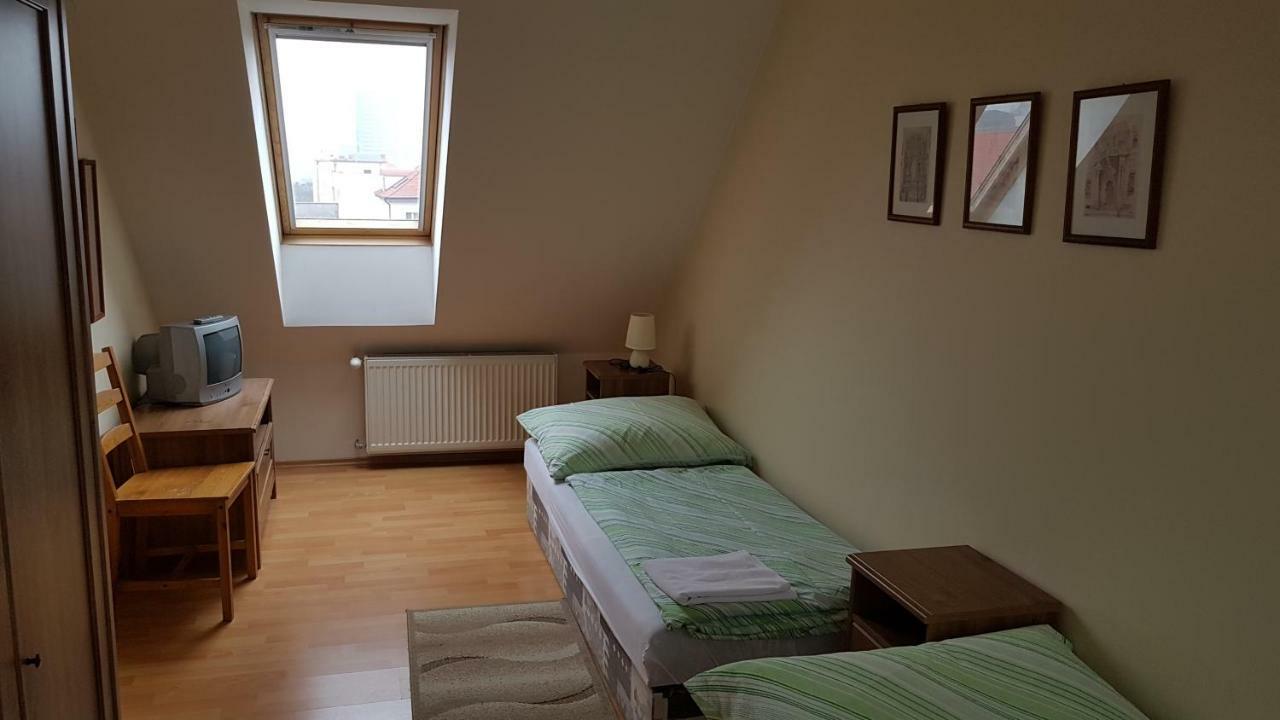 Apartmany Racianska Bratislava Ngoại thất bức ảnh