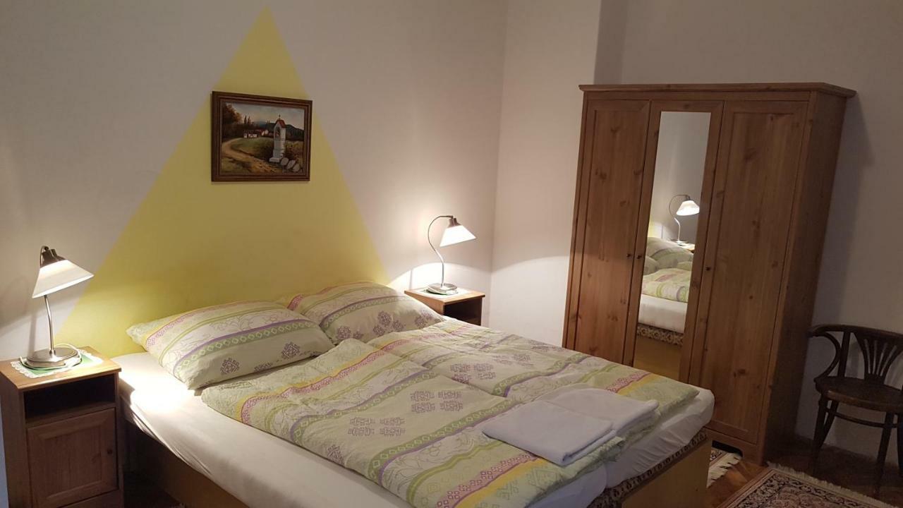Apartmany Racianska Bratislava Ngoại thất bức ảnh